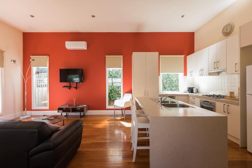 Healesville Cottage photo 1