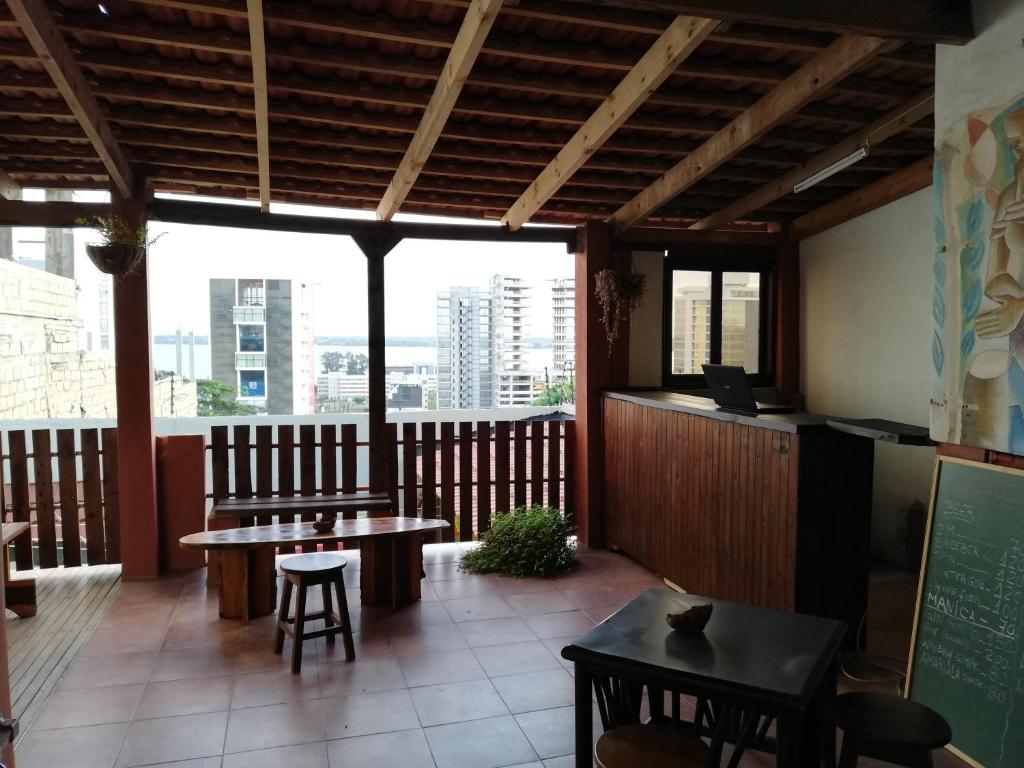 The Base Backpackers photo 3
