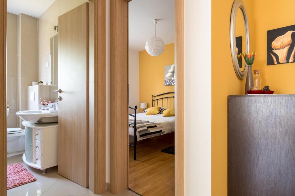 Beachfront Apartments Gabine photo 3