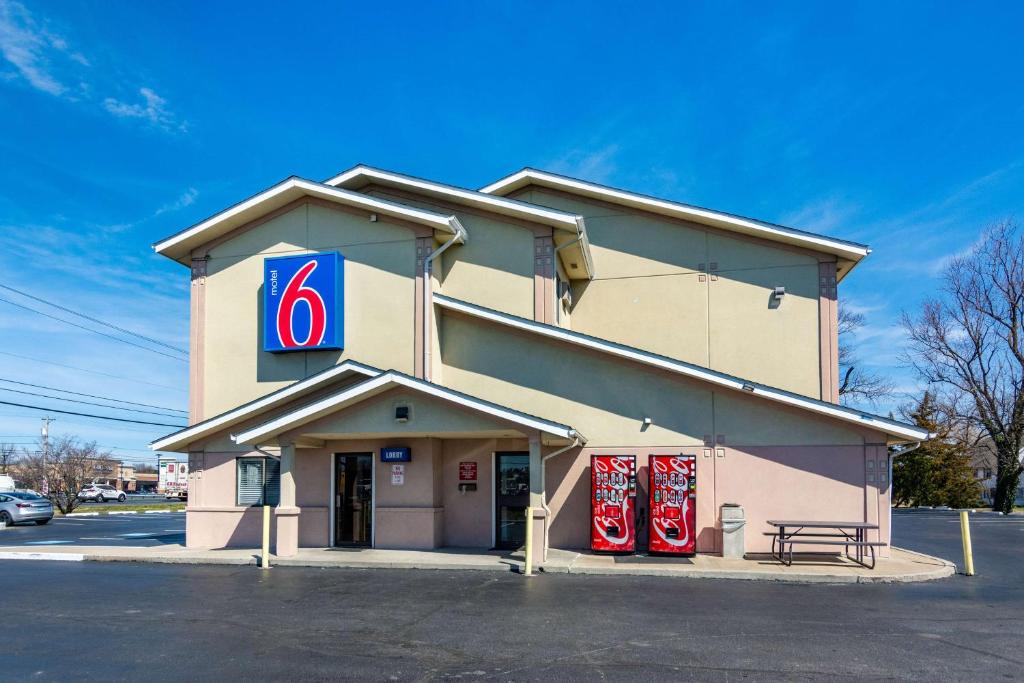 Motel 6 Salisbury, MD image