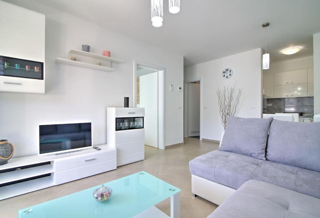Apartment Waves-Villa Sunce photo 1