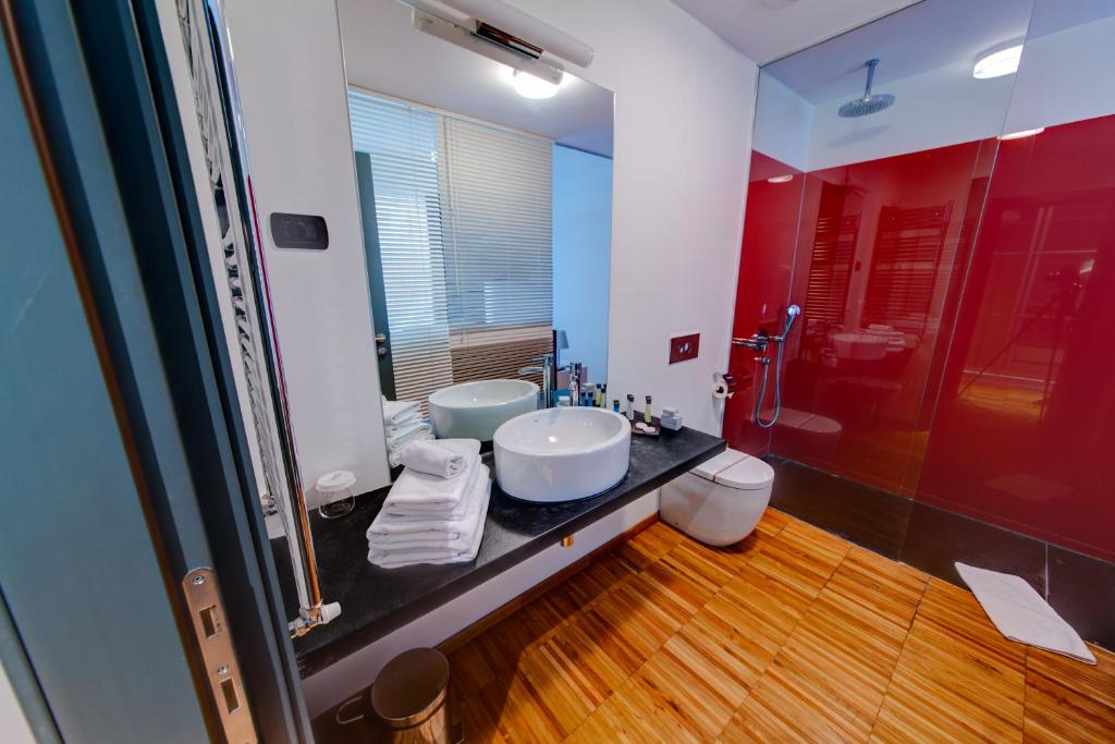 Двухместный (Улучшенный двухместный номер с 1 кроватью), Sarroglia Hotel