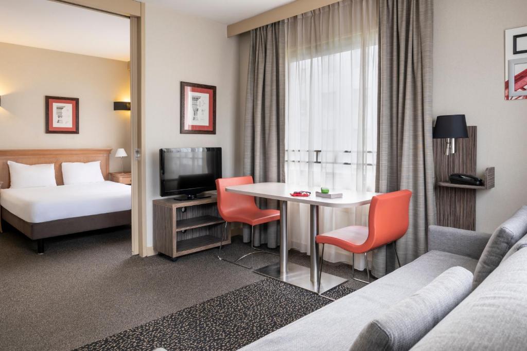 Апартаменты (Апартаменты с 1 спальней (для 4 взрослых)), Aparthotel Adagio La Défense Esplanade