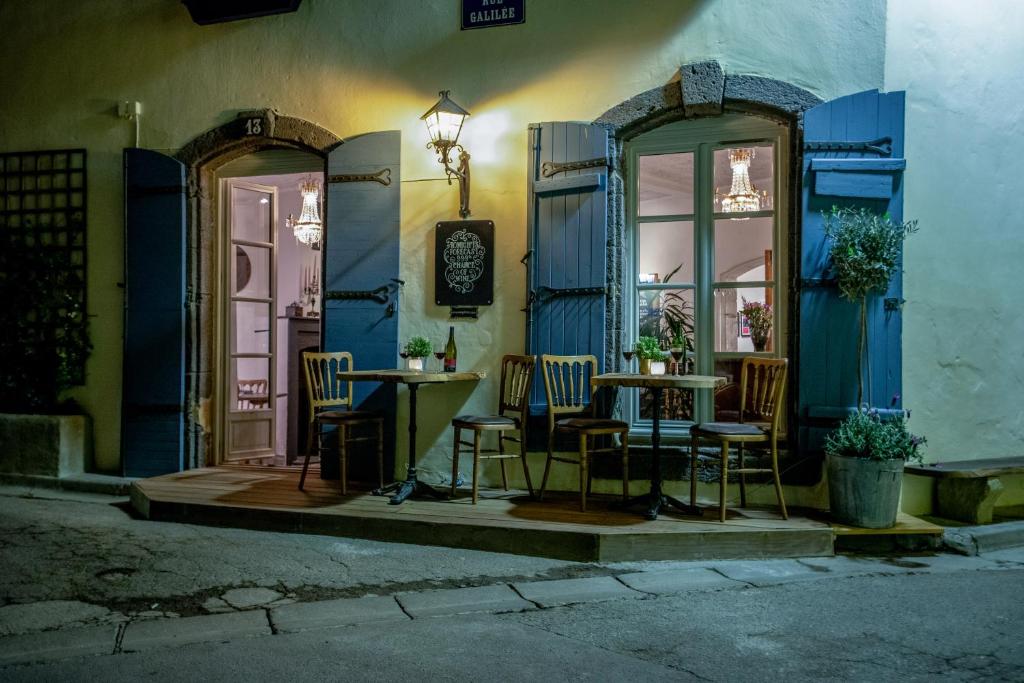 Rue Galilee photo 3