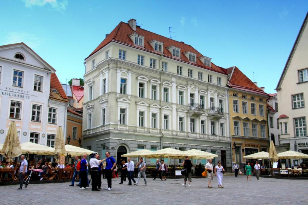 Апартаменты (Апартаменты с видом на Ратушную площадь), OldHouse Apartments