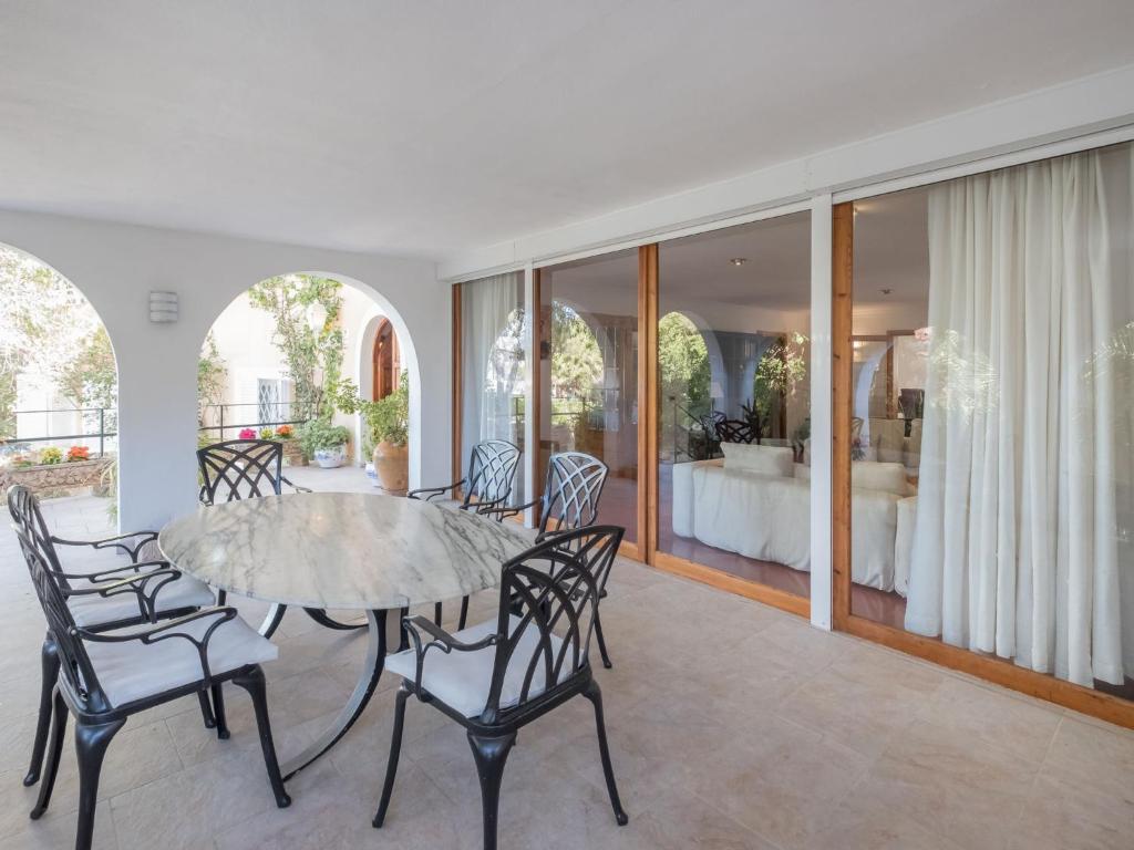 Villa Santa Ponça by Interhome photo 2