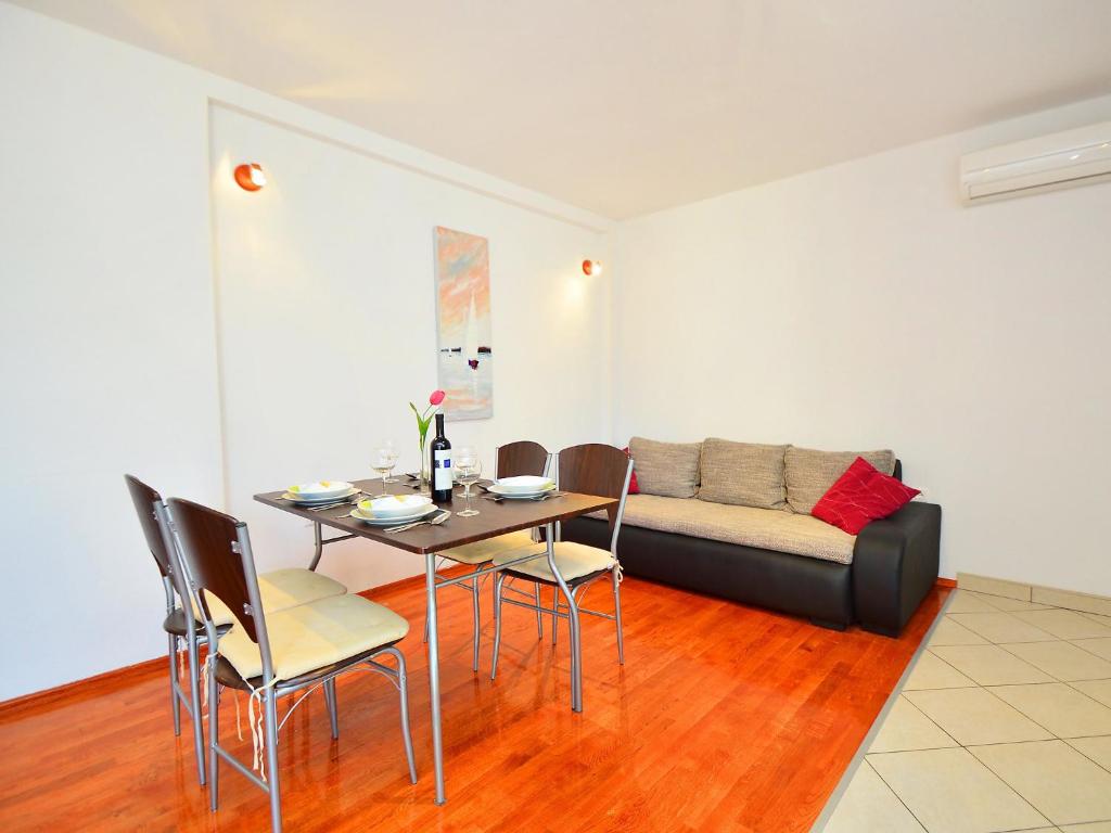 Apartment Ante-2 by Interhome photo 2