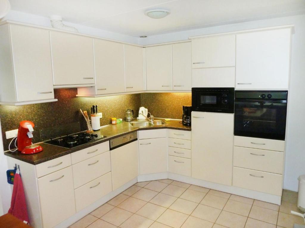 Holiday Home Bosrijk Ruighenrode-1 by Interhome photo 1