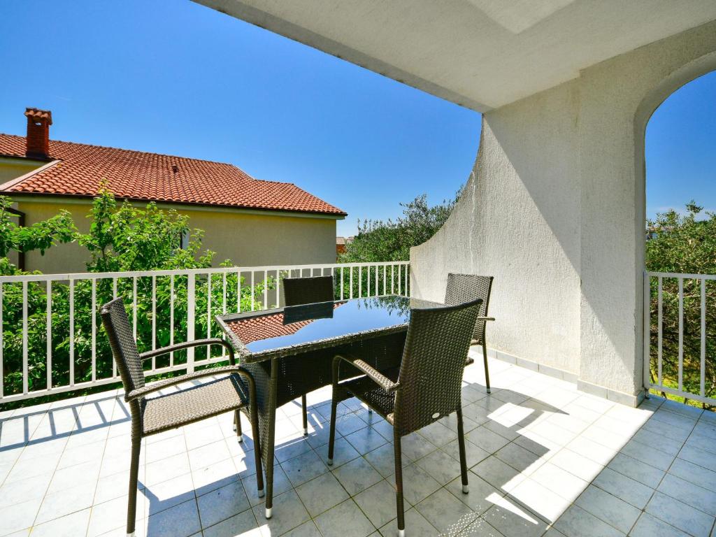 Apartment Fani-2 by Interhome photo 2
