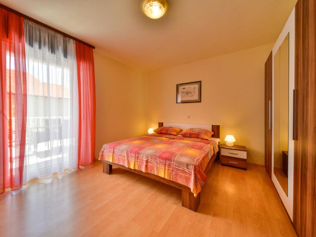 Apartment Fani-2 by Interhome photo 4