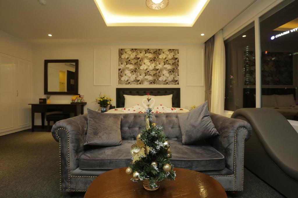 Adeline Hotel Hanoi