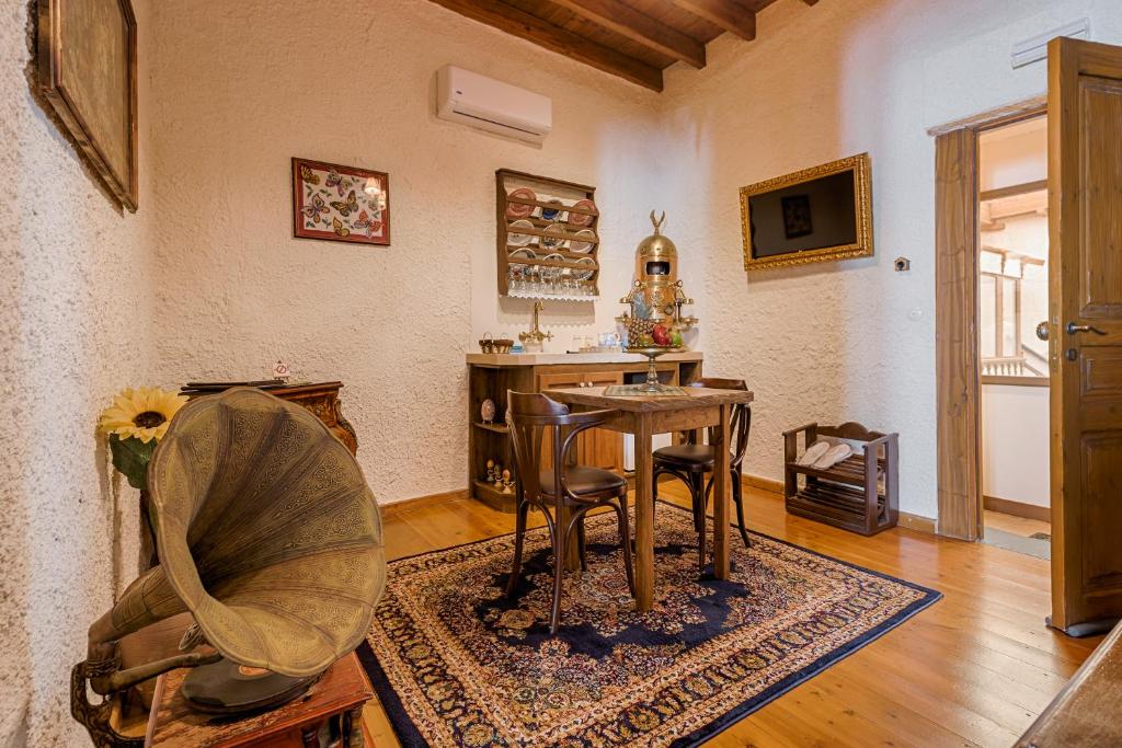 Двухместный (Номер Elitis), Koukos Traditional Guesthouse