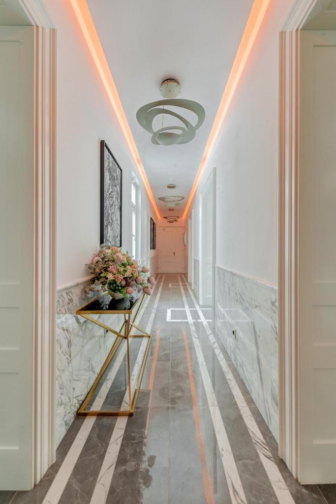 Luxury Rooms L'Avenue Split photo 1
