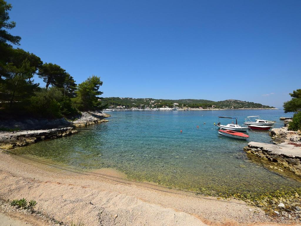 Holiday Home Parunov by Interhome photo 4