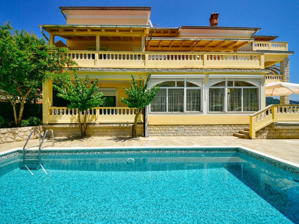 Apartment Olga-2 by Interhome photo 2