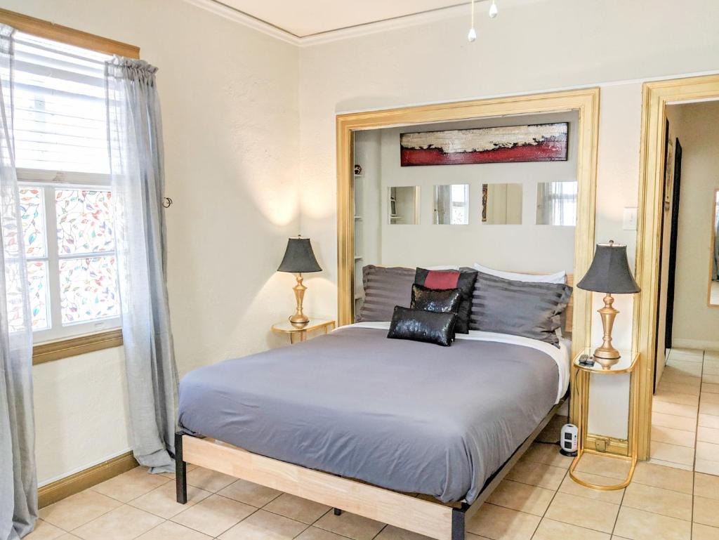 Casa Bonita Apartments image