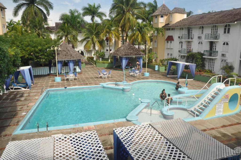 Ocho Rios Sandcastles Resort on the beach 1 bedroom Apartment on the Beach photo 1