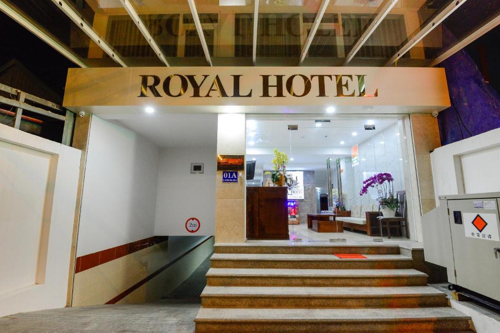 Royal Hotel