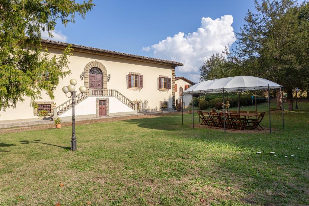 Villa Eugenia Tuscany with private Pool, Sauna & Gym photo 2