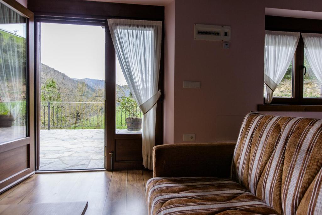 La Dobra de liebana photo 3
