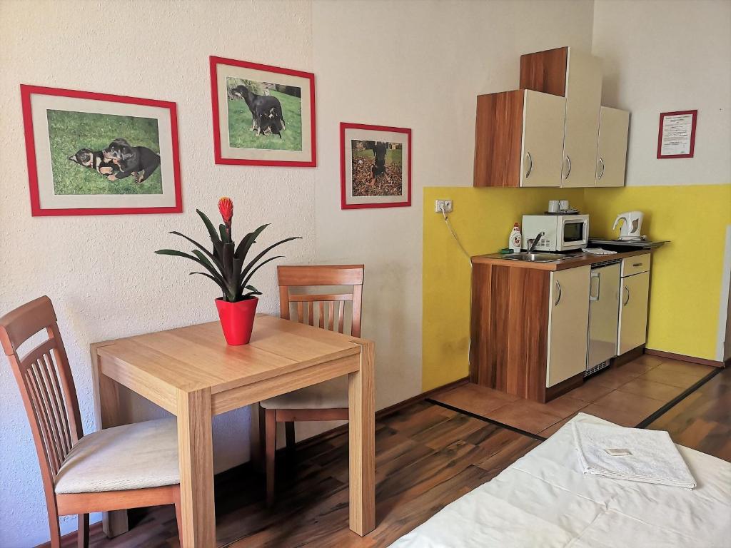 Апартаменты (Апартаменты), Auspicie Apartment