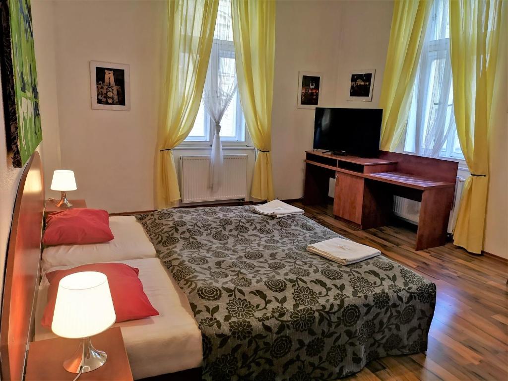 Апартаменты (Апартаменты), Auspicie Apartment