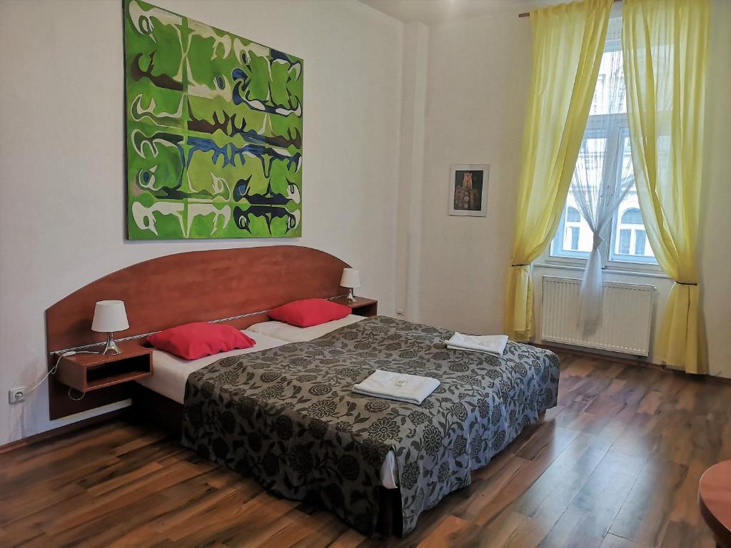 Апартаменты (Апартаменты), Auspicie Apartment