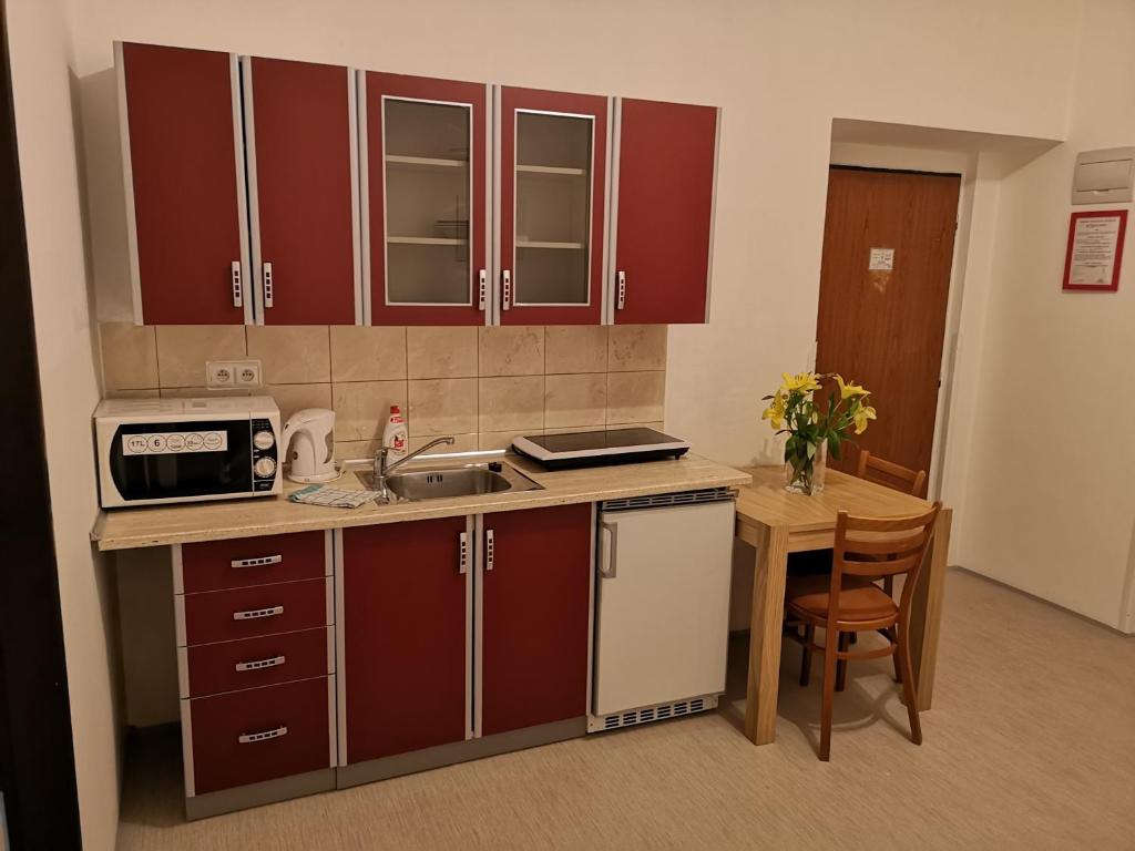 Апартаменты (Апартаменты), Auspicie Apartment