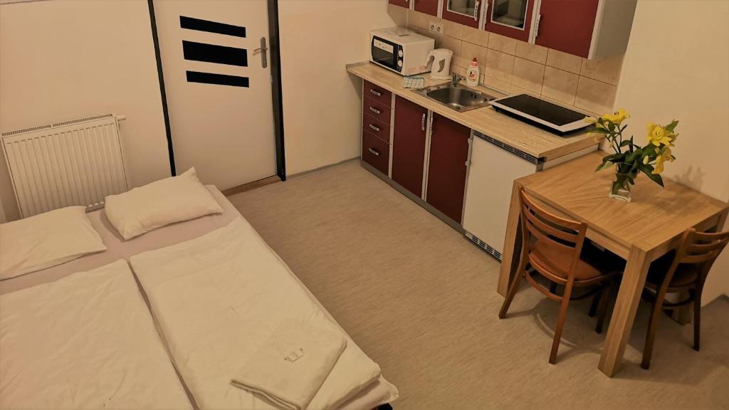 Апартаменты (Апартаменты), Auspicie Apartment
