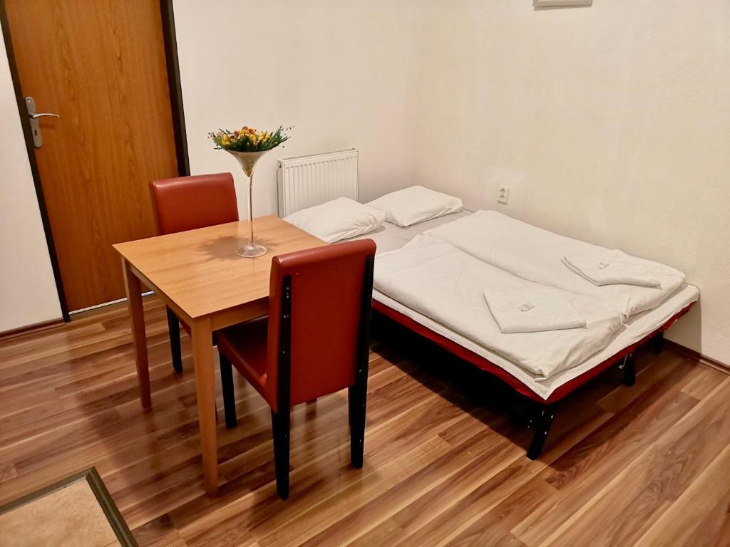 Апартаменты (Апартаменты с 1 спальней), Auspicie Apartment