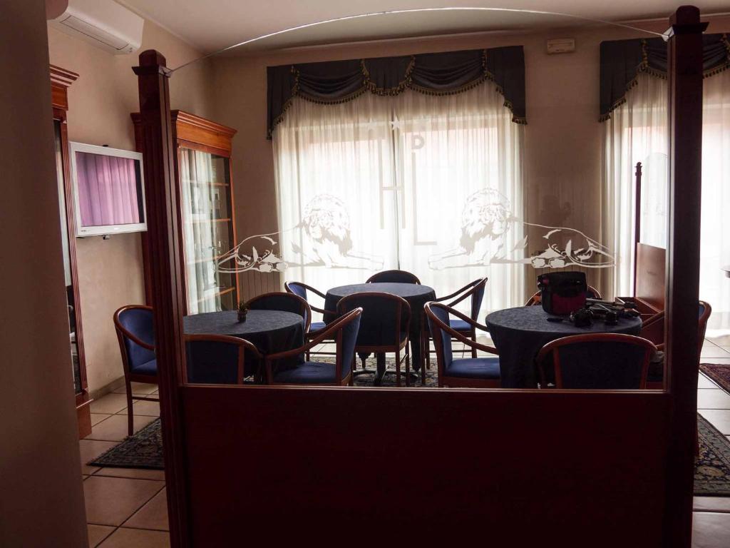 Albergo Dei Leoni photo 4