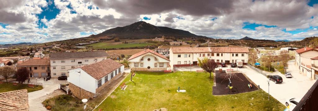 Apartamentos Montejurra photo 2