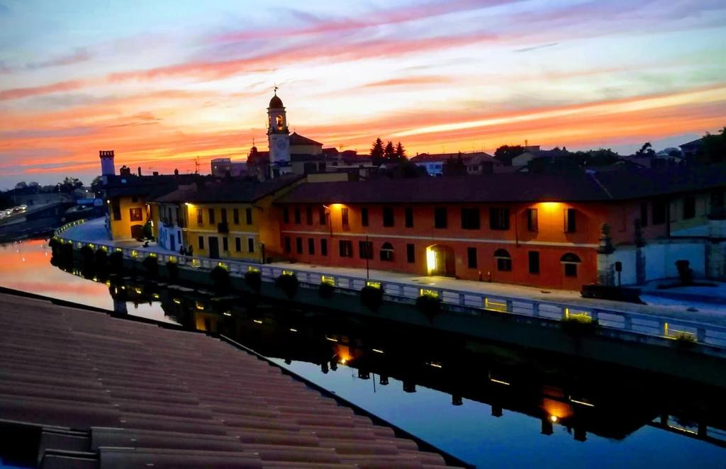 Le Corti sul Naviglio, ميلان