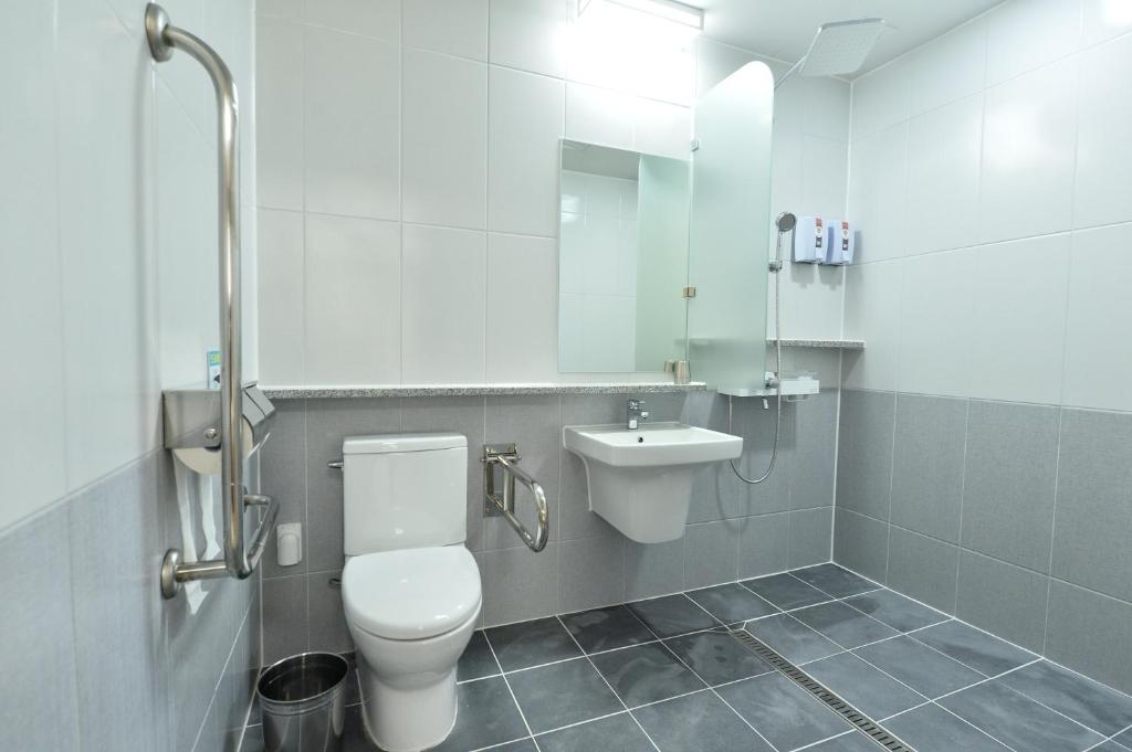 Gwangju Tourist Hotel photo 4