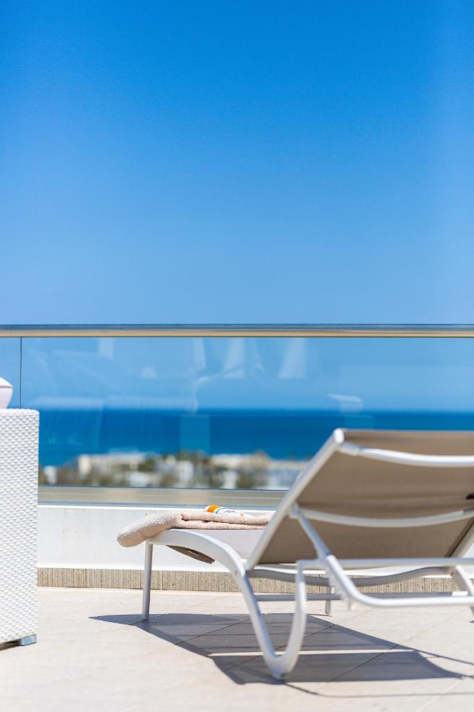 Triton Sea View Villa photo 3