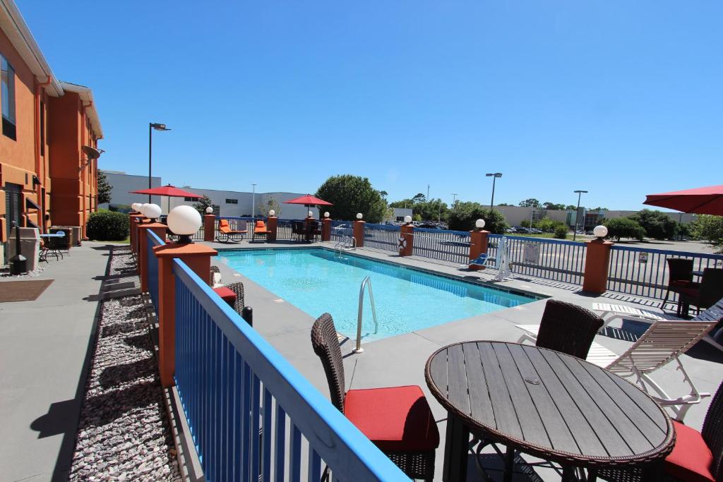 Hotel Pensacola photo 1