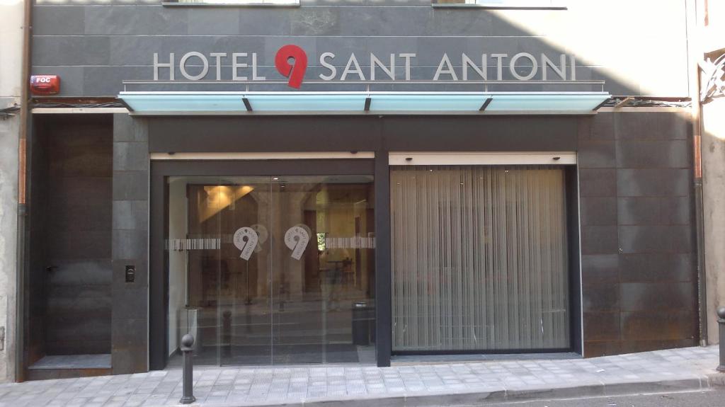 Hotel 9 Sant Antoni photo 2