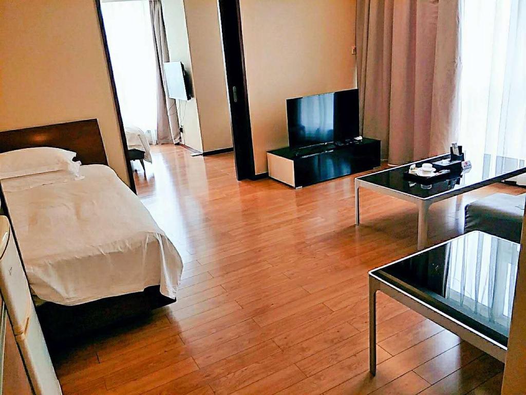 Семейный (Семейный номер), East King Business Hotel