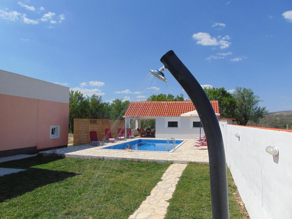Holiday Home Donji Lepuri photo 2