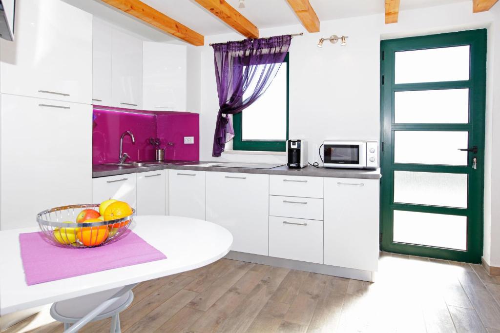 Holiday home Nina photo 3