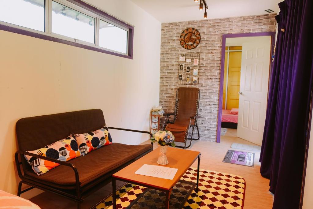 Yellow Cube at Lumut Cube Homestay Kontena photo 3