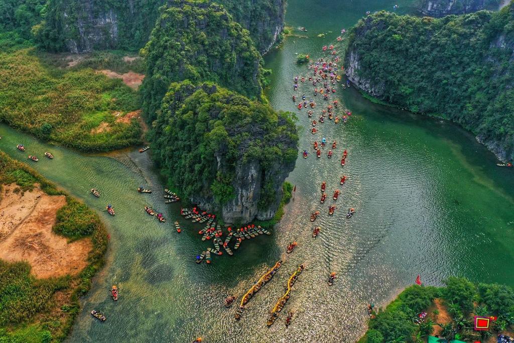 Tam Coc mountain bungalow