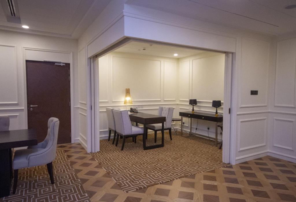 Сьюит (Люкс с 2 спальнями), Movenpick Hotel & Convention Centre KLIA