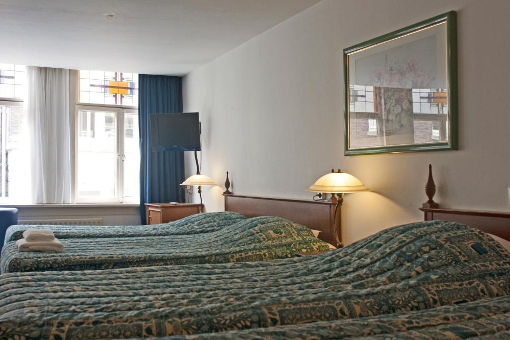 Семейный (Пятиместный номер), Hotel Prins Hendrik