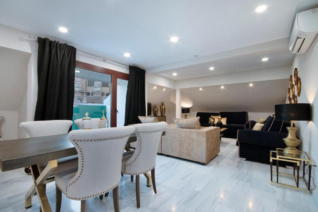 BiBo Suites Gran Vía photo 1
