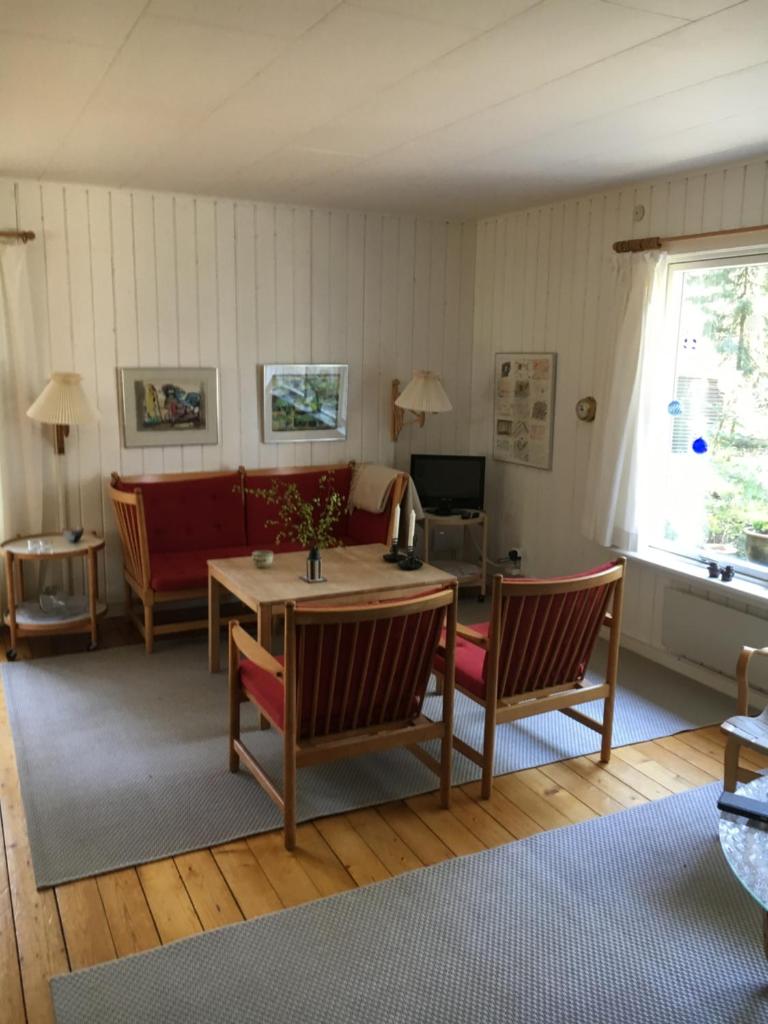 Midtvejshuset photo 2