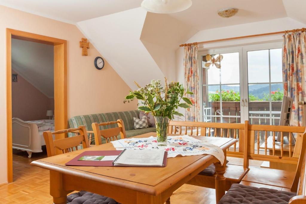Chalet Ferienwohnungen photo 1