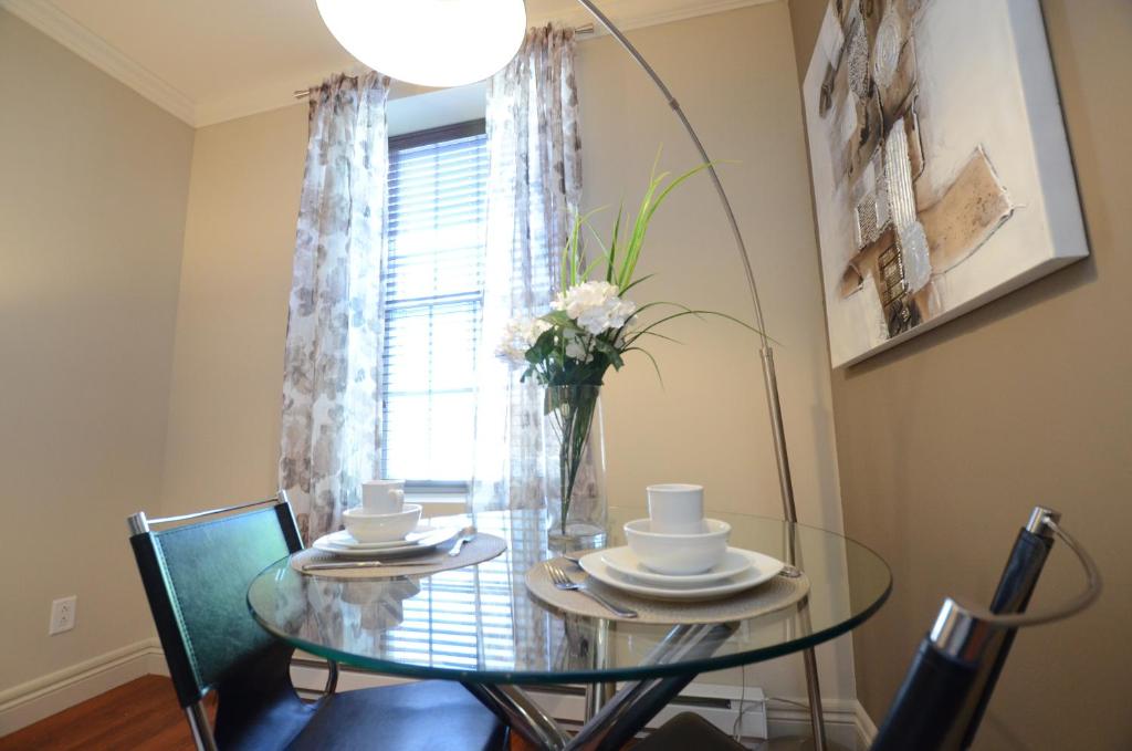 Premiere Suites - St. John's Signal Hill Gate photo 1