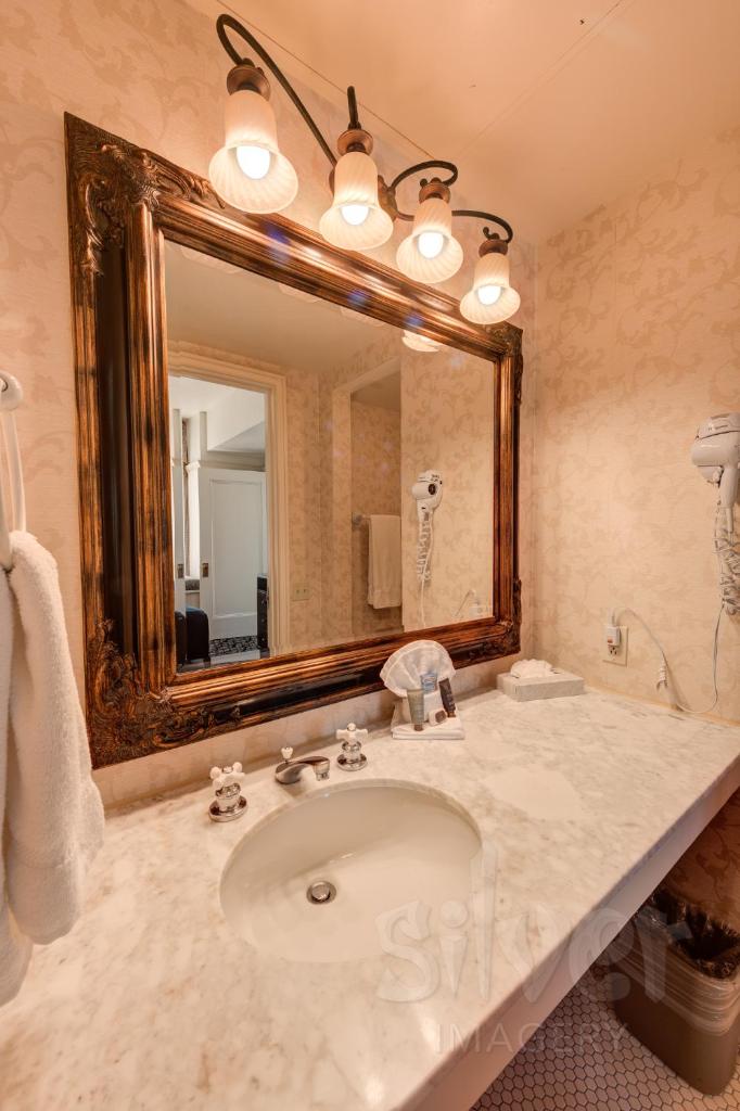 Двухместный (Номер, определяемый при заезде), Gaslamp Plaza Suites
