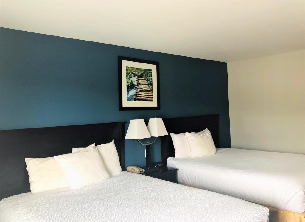 Days Inn by Wyndham Kamloops BC photo 2